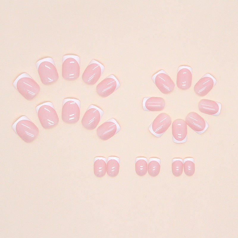 Short square nails French style press on & minimal design Trending style for any occasions - 24 pcs & 1 glue