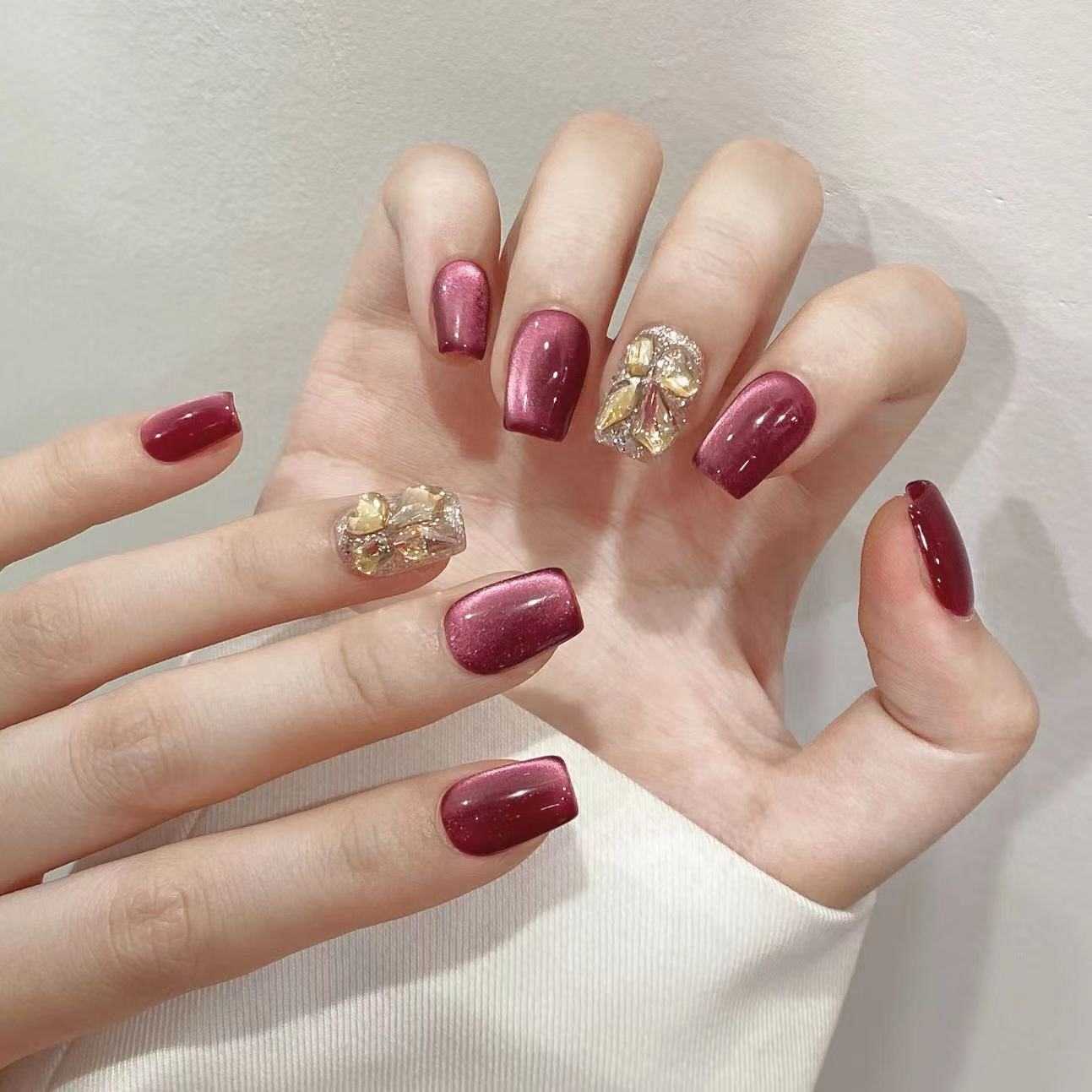Shining Press on nails Silk & Cat Eyes 2024 Trending styles