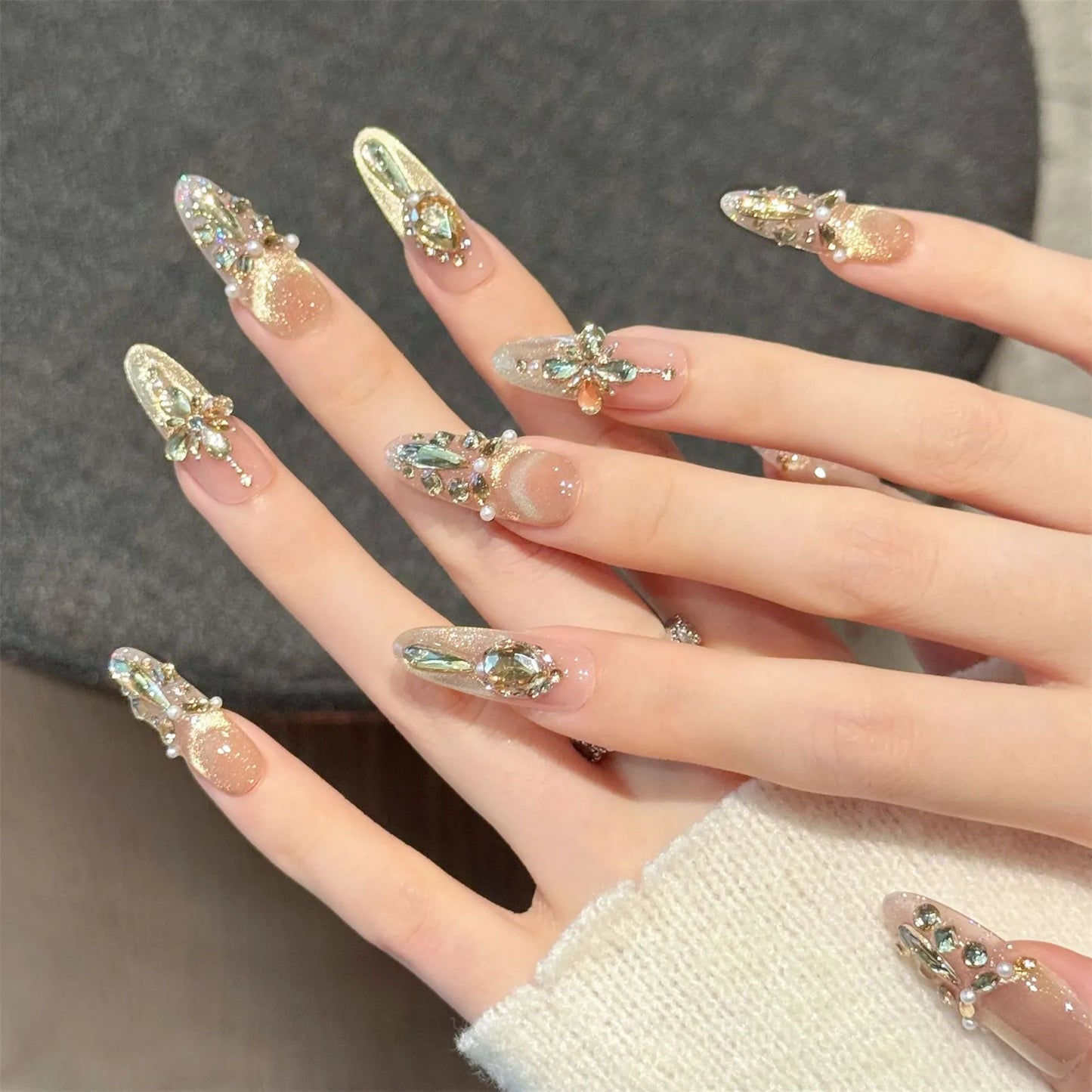 10PCS Handmade Press on Nails Champagne Zircon Diamond Almond Fake Nails Decor Wearable French Elegant Cat's Eye False Nails Art